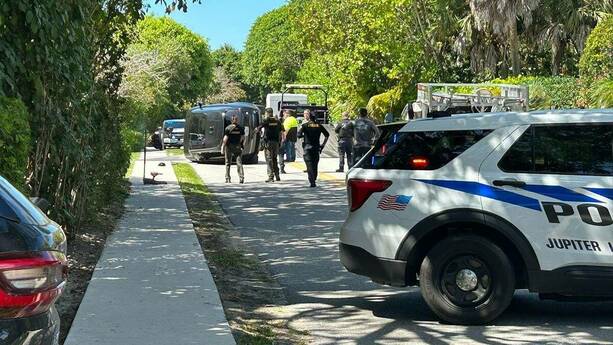 Tiger Woods terminó volcando su vehículo / X: Rapid Report