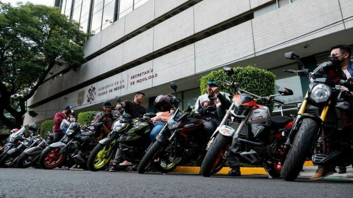 El Congreso de Sinaloa buscará aprobar las licencias permanentes para motocicletas en 2026. Foto: Especial