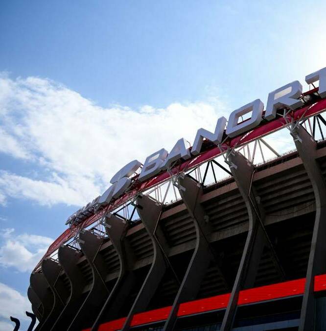 Un aficionado murió al interior del Estadio Banorte (imago7)