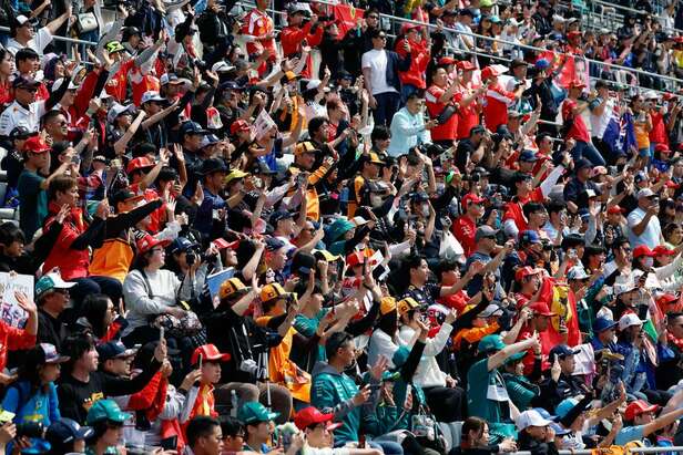 Los aficionados de la F1 tendrán que esperar al regreso de la acción en el GP de Miami (Fotografía: EFE)