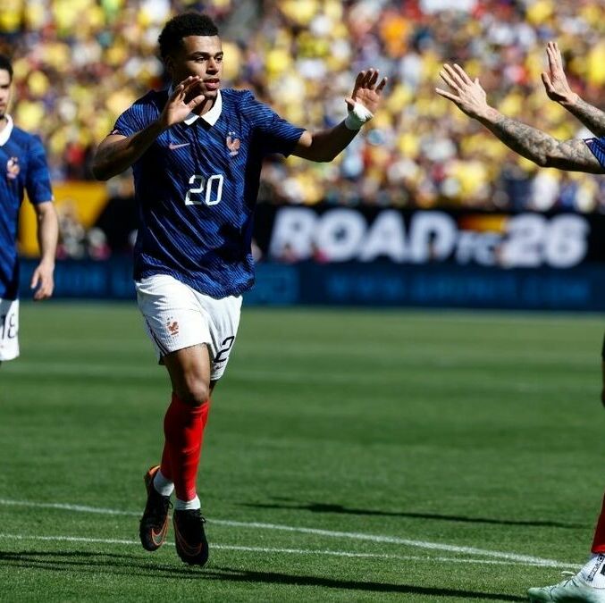 Desire Doué marcó doblete ante Colombia (EFE)