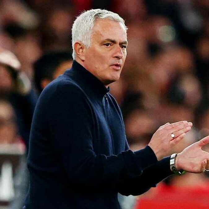 Mourinho no se guardó nada en contra de su selección (Reuters)