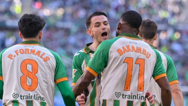 Álvaro Fidalgo participó 75 minutos en el empate del Betis (Fotografía: EFE)