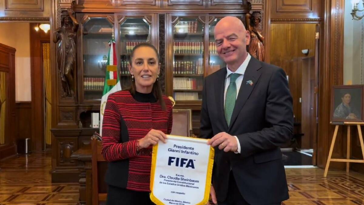 Claudia Sheinbaum se reunió con Gianni Infantino en Palacio Nacional / Captura