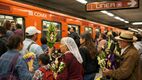 Horarios del Metro en Semana Santa | Foto: IA