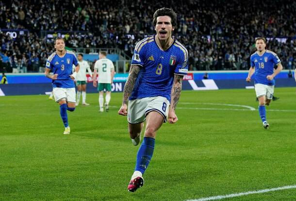 Italia quiere regresar tras 12 años de ausencia / Reuters