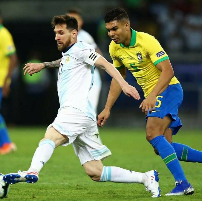 Messi y Casemiro tienen un largo historial de enfrentamientos (Mexsport)