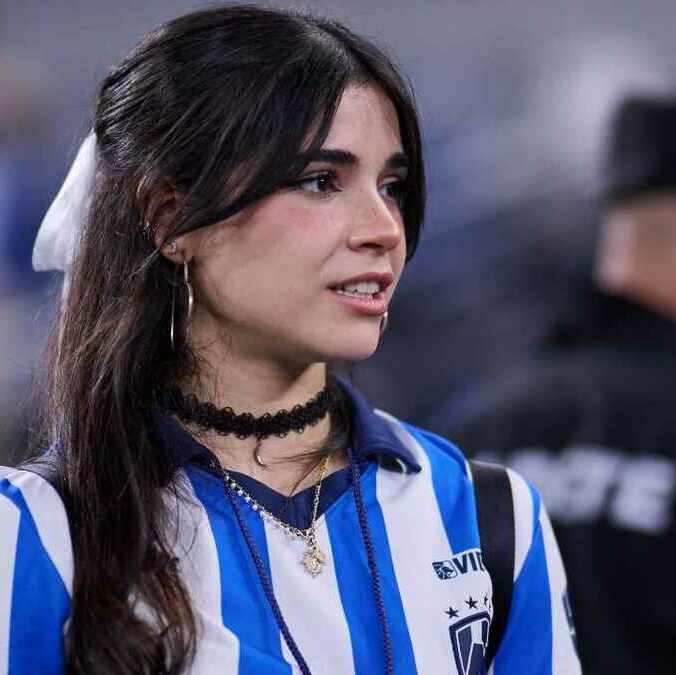 Alana se encuentra en el ojo del huracán (Mexsport)