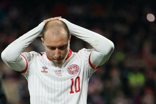 Eriksen se queda sin Mundial con Dinamarca / Reuters