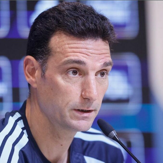 Aficionado recrimina a Lionel Scaloni los amistosos previos a la Copa del Mundo 2026 |Foto: EFE