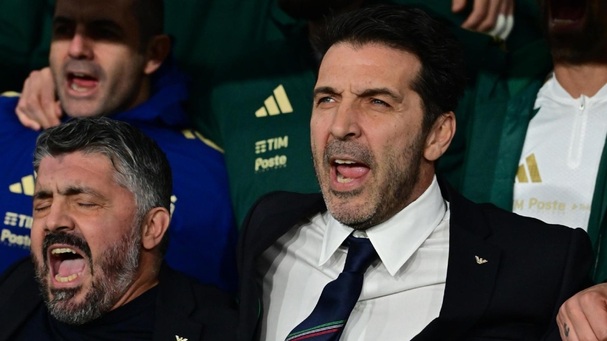 Gianluigi Buffon  dejó su cargo en la selección de Italia (EFE)