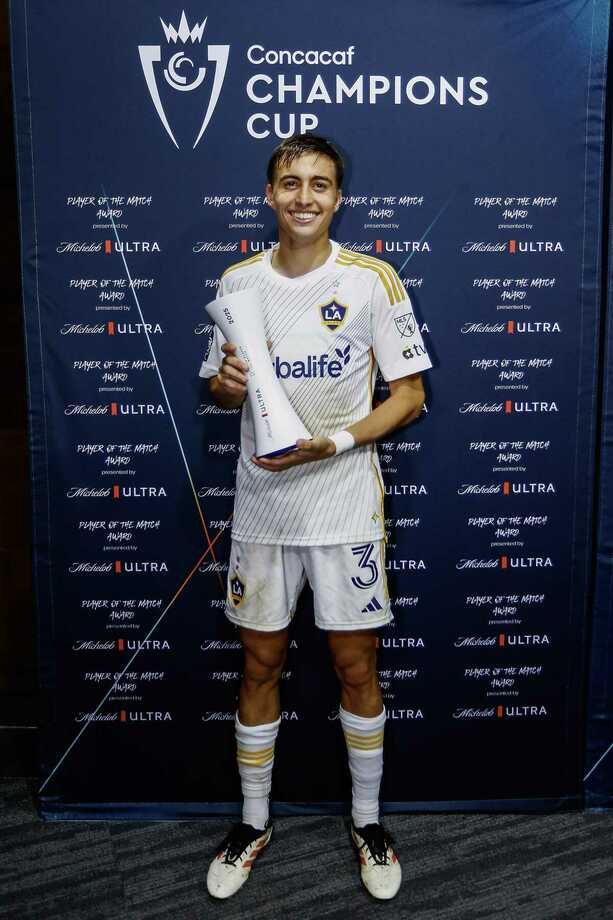 Julián Aude, defensa de los Angeles Galaxy (Fotografía: Mexsport)