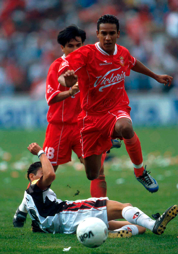 Enrique Alfaro formó parte del la época dorada del Toluca. (Foto: Mexsport)