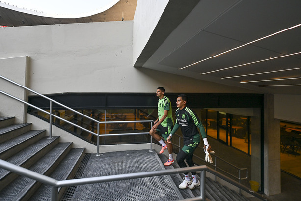 Esta es el nuevo túnel de salida del Estadio Banorte por en medio de la cancha (Fotografía: Imago 7)