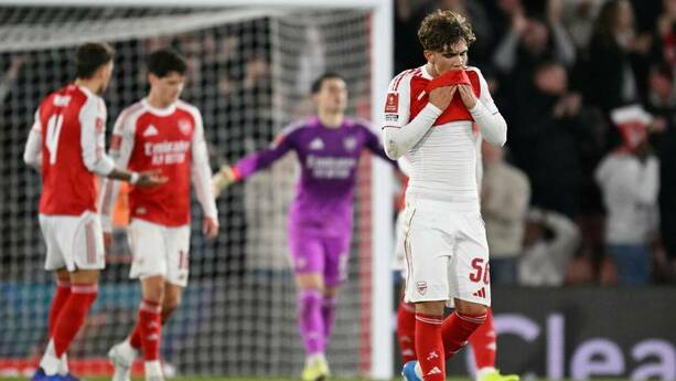 Arsenal se quedó sin aspiraciones en la FA Cup (Reuters)