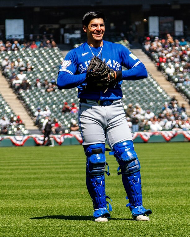Brandon Valenzuela vive un día especial (@BlueJays)