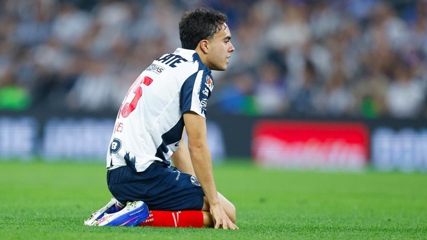 Iker Fimbres es baja de Rayados por lesión (Imago7)