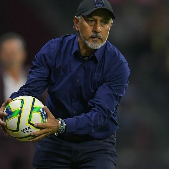 Potro Gutiérrez quiere volver a dirigir. (Foto: Mexsport)