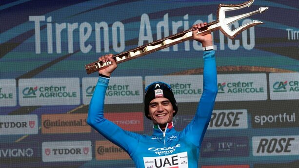 Isaac del Toro es campeón de la Tirreno - Adriático 2026 (EFE)