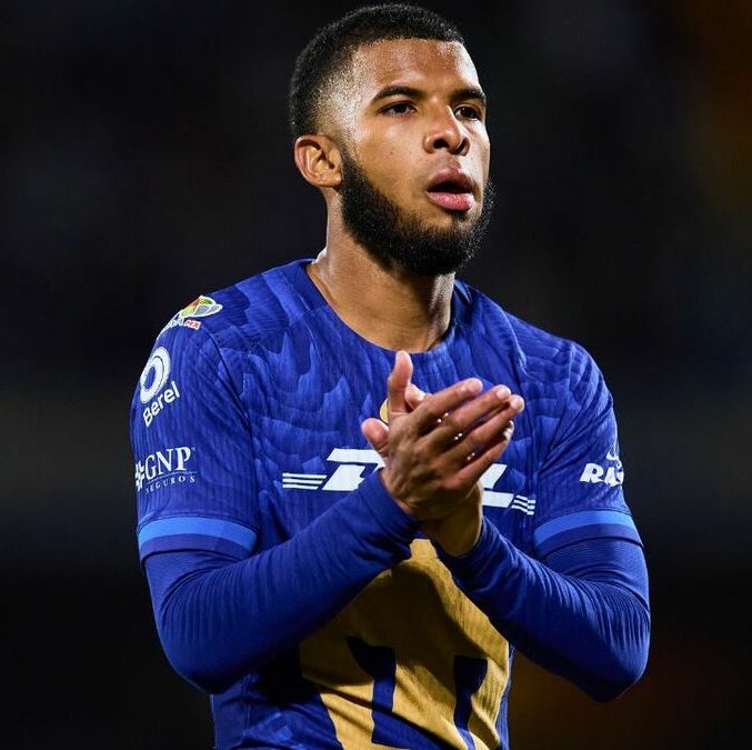 Pedro Vite prefirió estar con los universitarios pese a una buena oportunidad de ir a Europa. (Foto: Mexsport)