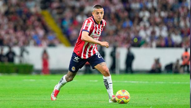 El Piojo Alvarado es titular ante Cruz Azul. (Foto: Imago7)