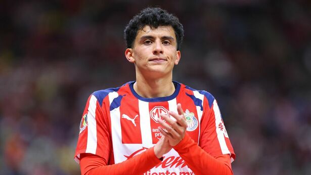 Richard Ledezma, jugador destacado de Chivas (Imago7)