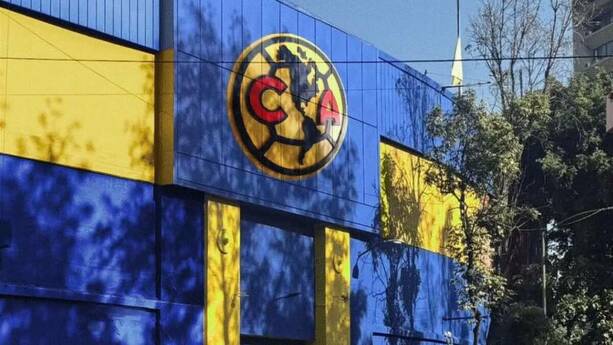 Entrada del Estadio Azulcrema (Imago7)