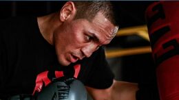 'Gallo' Estrada pierde por knocaut técnico en Japón | Foto: galloestradaoficial