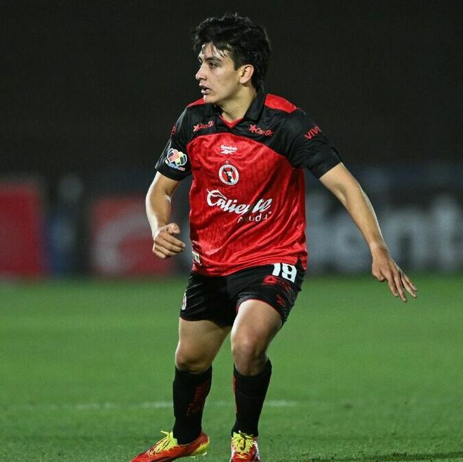 Gilberto Mora reapareció ante Juárez tras tres meses (Imago7)