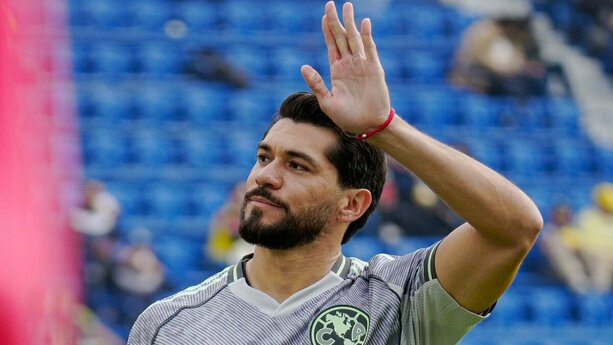 Henry Martín sigue con muchos problemas de lesión (Imago7)