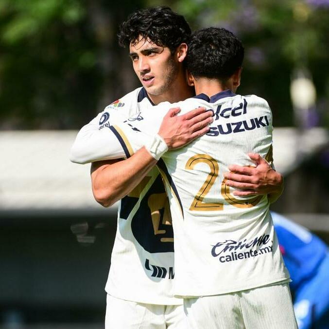 Santiago López dejará a los Pumas y jugará en Canadá (Imago7)