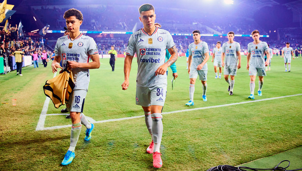 El Cruz Azul fue paseado por el LAFC. (Foto: Imago7)