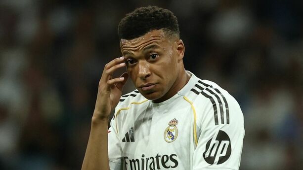 Kylian Mbappé poco pudo hacer ante el Girona (Reuters)