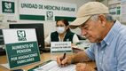 La pensión del IMSS se puede aumentar por asignaciones familiares. Foto: Sora IA