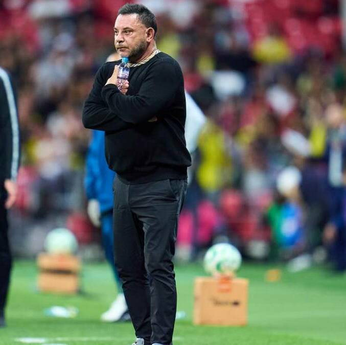 Antonio Mohamed criticó la postura de Karen Díaz (Mexsport)