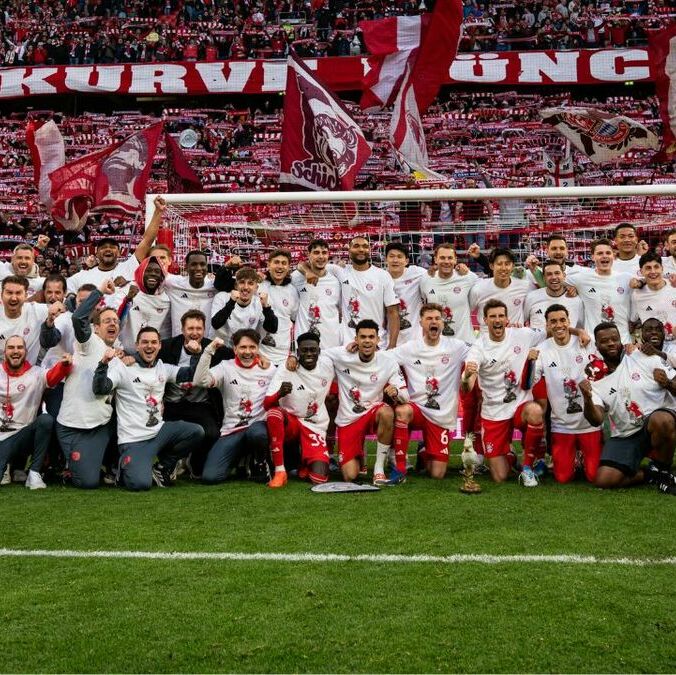 Bayern Múnich celebró el título este domingo (X: @FCBayern)