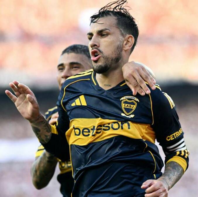 Boca Juniors se llevó el clásico del Monumental (Reuters)