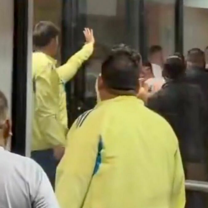 Los jugadores de Toluca y América se enfrentaron en el vestidor (Fotografía: captura de pantalla)