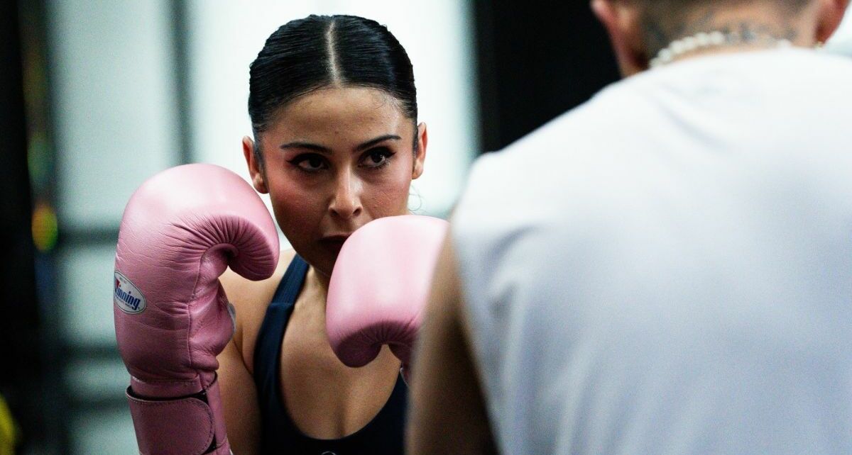 Lupita Villalobos, hospitalizada antes de su pelea | Foto: lupitavillalobossbeltran