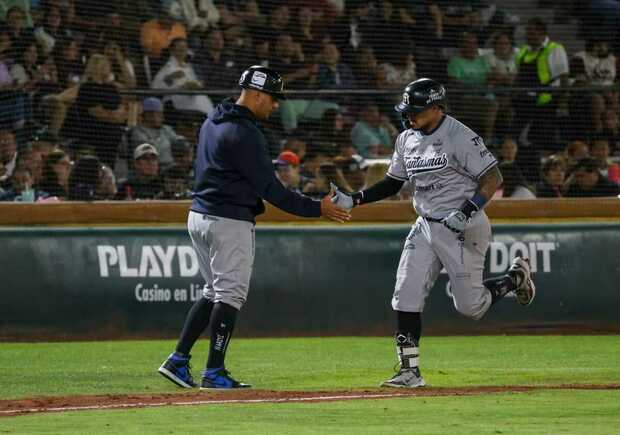La ofensiva de Sultanes brilló en la serie. (Foto: Verónica Rivera/ Milenio)