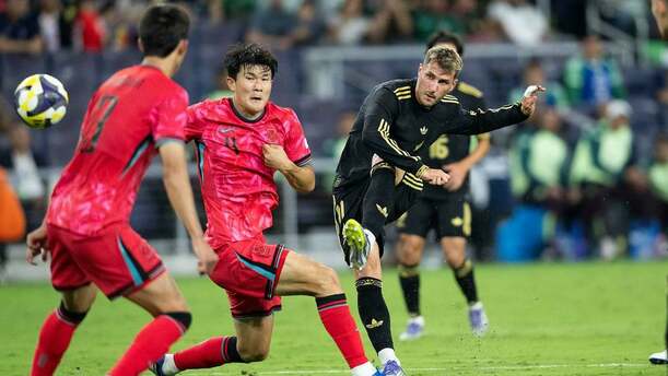 Santi Gimenez se lució ante Corea del Sur (Imago7)