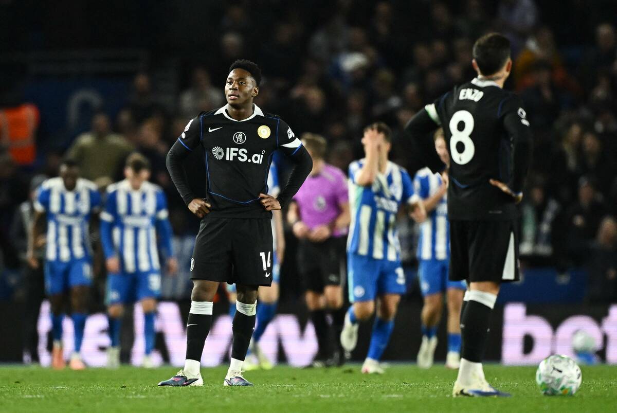 Chelsea está a 7 puntos de zona de Champions League / Reuters