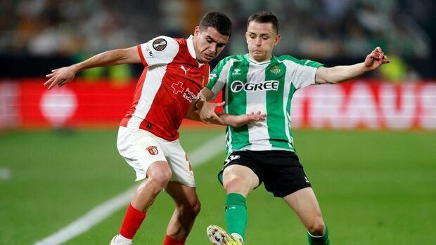 Álvaro Fidalgo ante el Braga en Europa League (Reuters)
