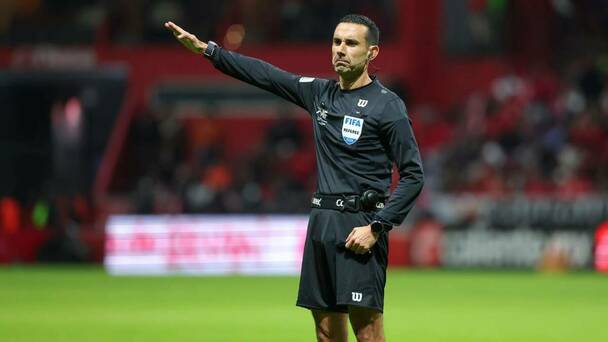 César Arturo Ramos fue elegido como silbante para el Clásico Capitalino (Imago7)