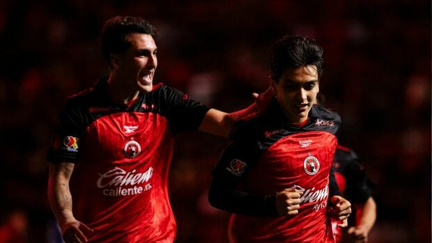 Diego Abreu y Gil Mora marcaron ante Pachuca esta noche (Fotografía: Imago 7)