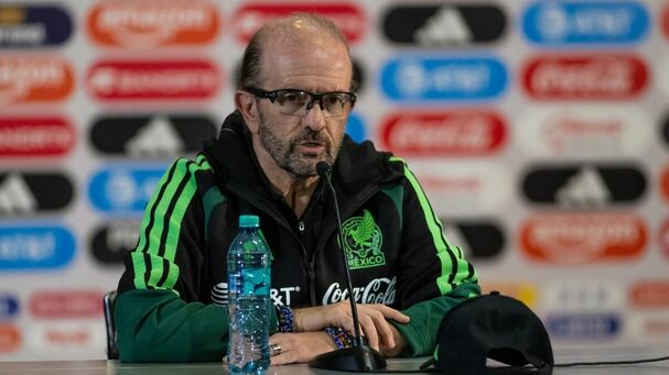 Fernando Schwartz con la Selección Mexicana (Mexsport)