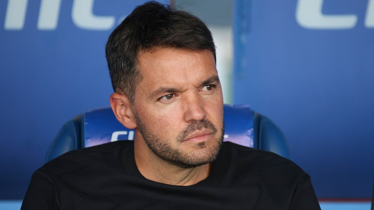 Nicolás Larcamón dejó de ser DT de Cruz Azul (Imago7)