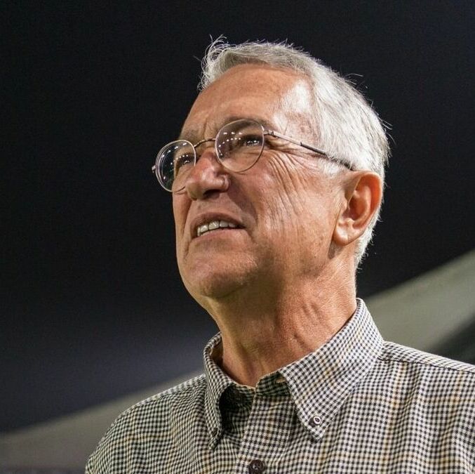 Ricardo Salinas Pliego dedicó mensaje a afición de Mazatlán (Fotografía: Mexsport)