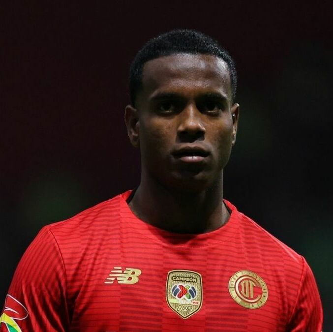 Helinho fue objeto de ataques racistas (Fotografía: Imago 7)