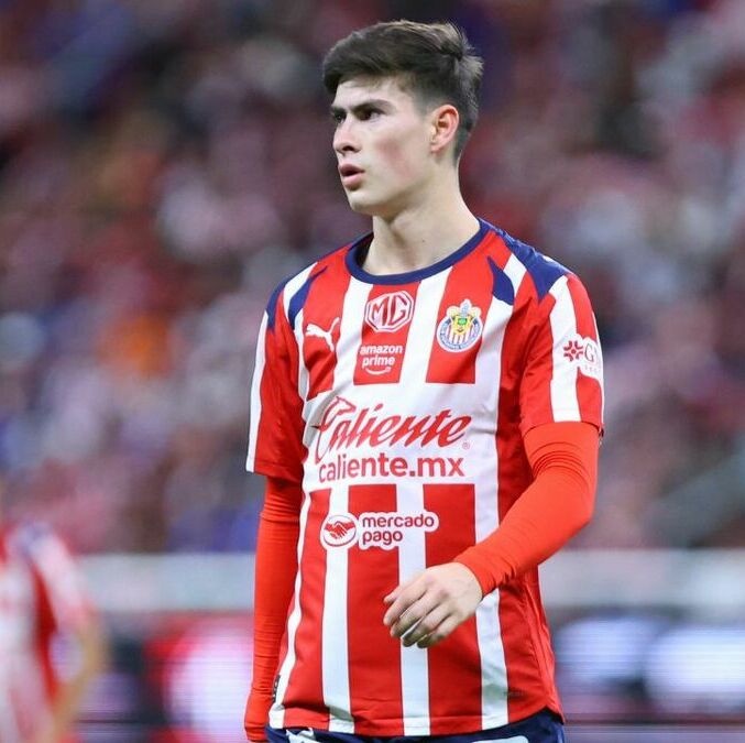 Armando "Hormiga" González no pudo anotar ante Xolos (Imago7)